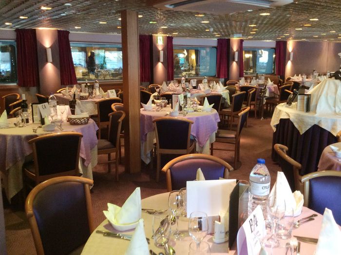 Restaurants, Bars & Cafés on MS Infante Don Henrique